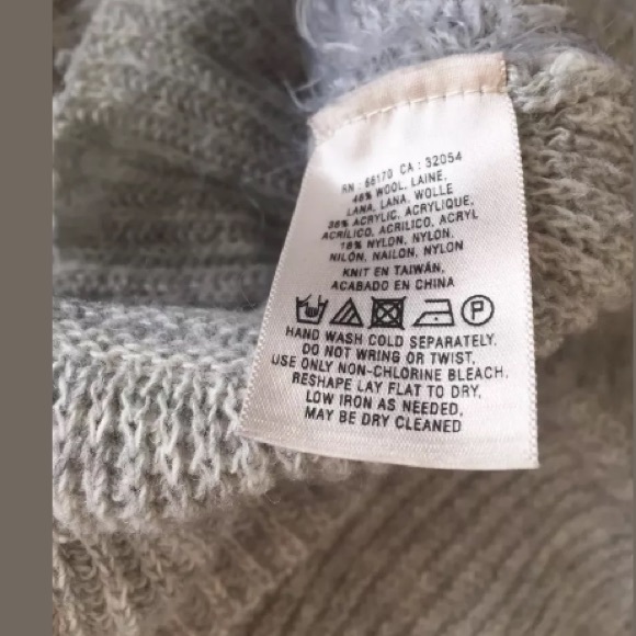 Anthropologie Sleeping On Snow Gray Sweater - Picture 4 of 7